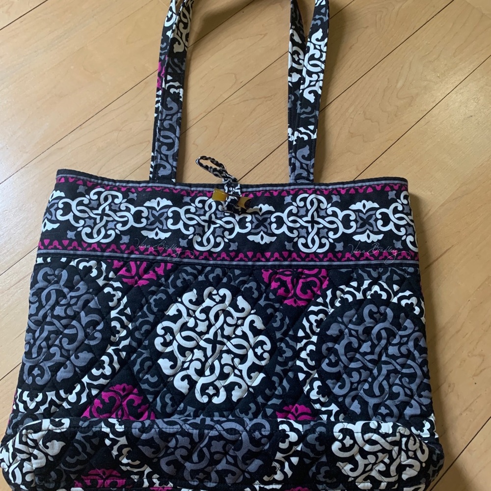 Vera Bradley Tote